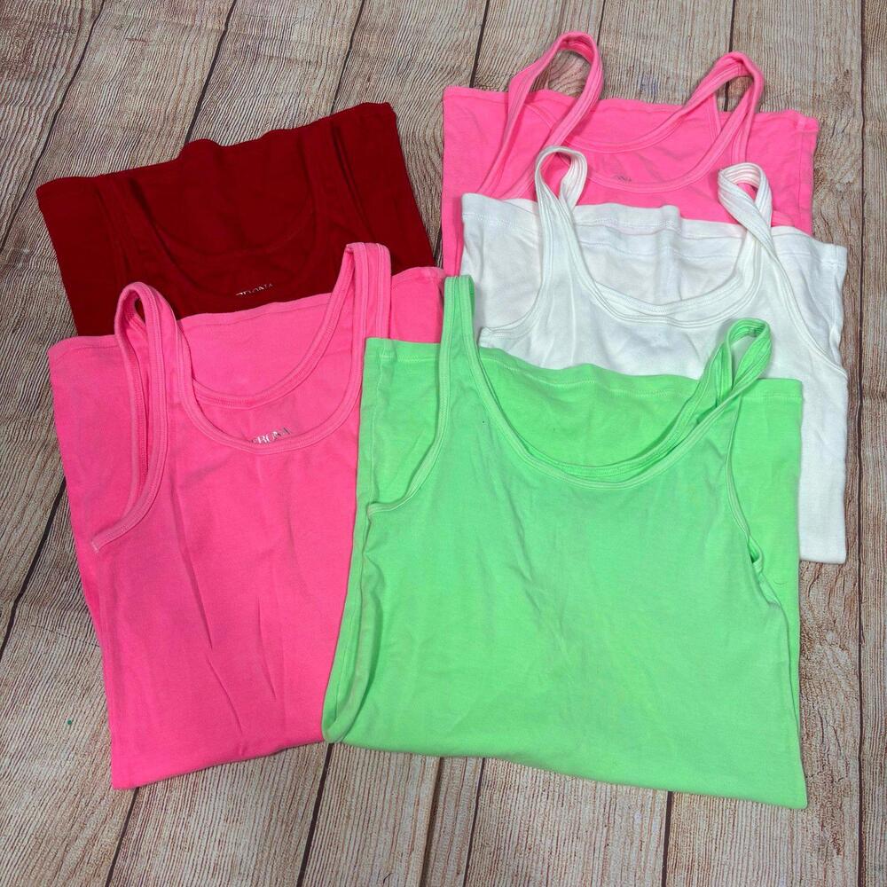 Women’s XS Tank Top Bundle Merona, Gap, ON